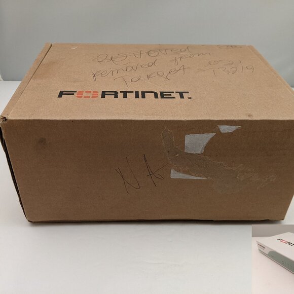 FORTINET FortiGate 60D Network Appliance FG-60D | P14482-03-09 - Picture 2 of 9